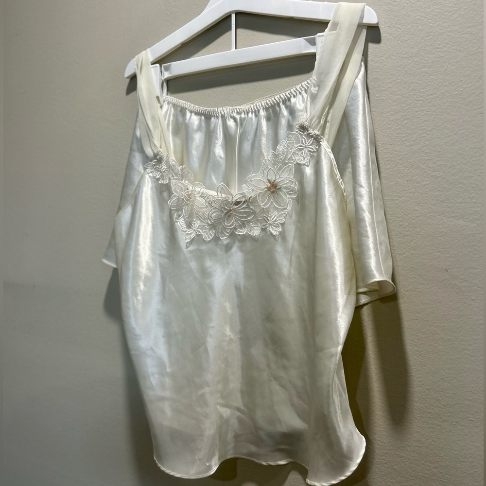 Vintage 2 piece pajama set